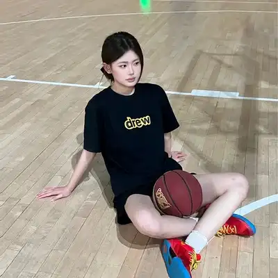 魏民